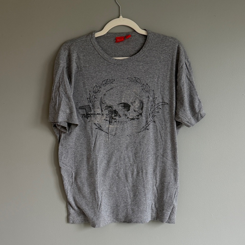 Hugo Boss Gray Crewneck Skull Graphic Tee